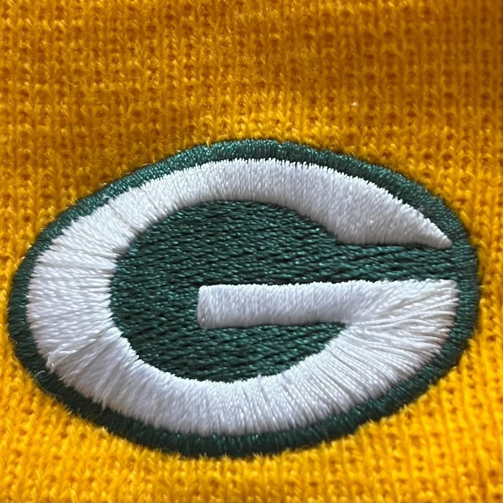 NFL Green Bay Packers Football Yellow Knit Winter Beanie Hat Cap w/ Embroidered - Picture 3 of 5